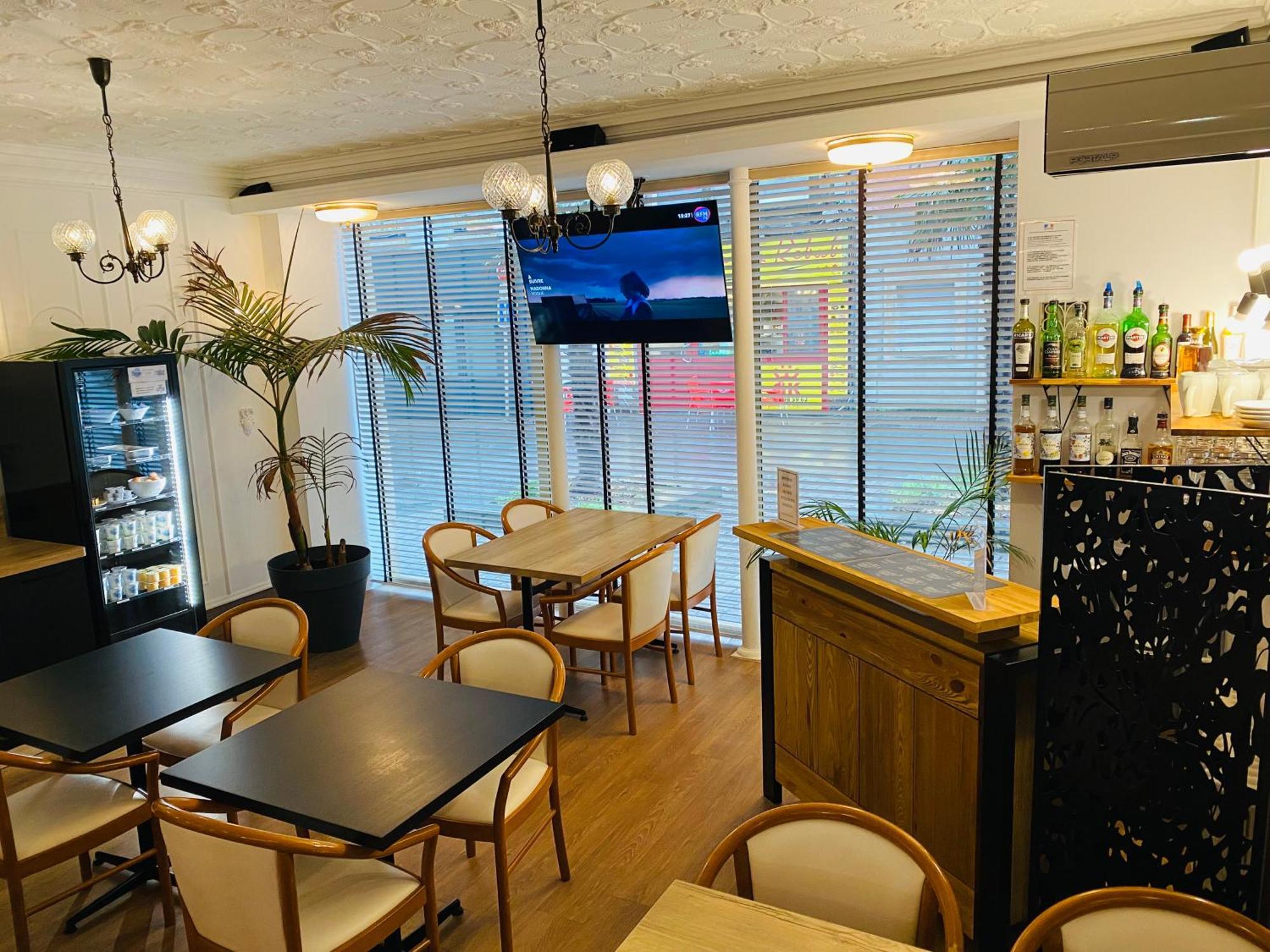 Hotel Du Louvre Cherbourg-en-Cotentin Dış mekan fotoğraf