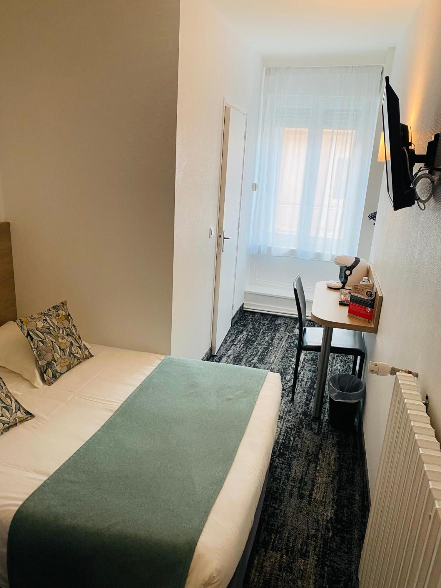 Hotel Du Louvre Cherbourg-en-Cotentin Dış mekan fotoğraf
